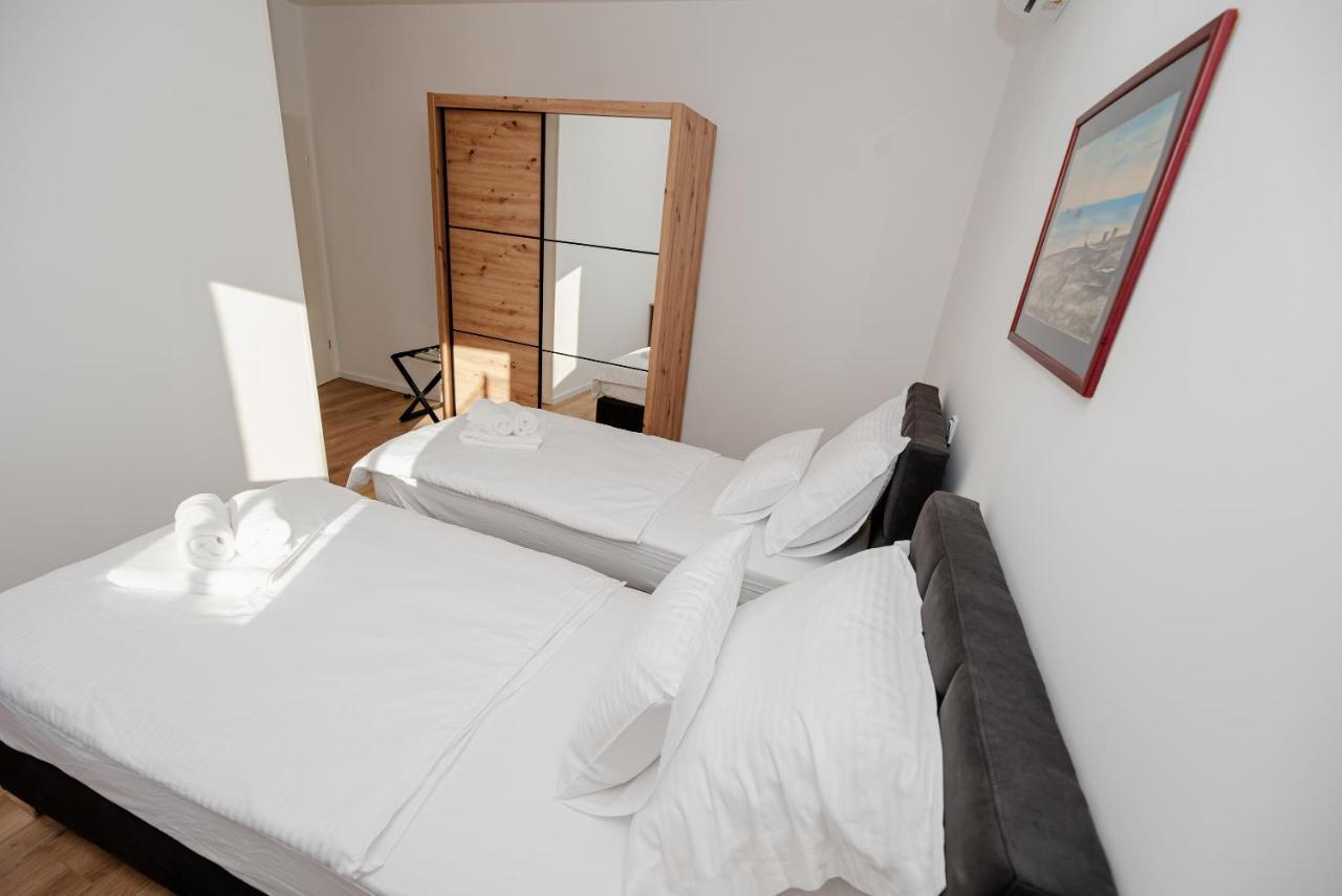 Villa Sportiva Zadar With Private Heated Pool ภายนอก รูปภาพ