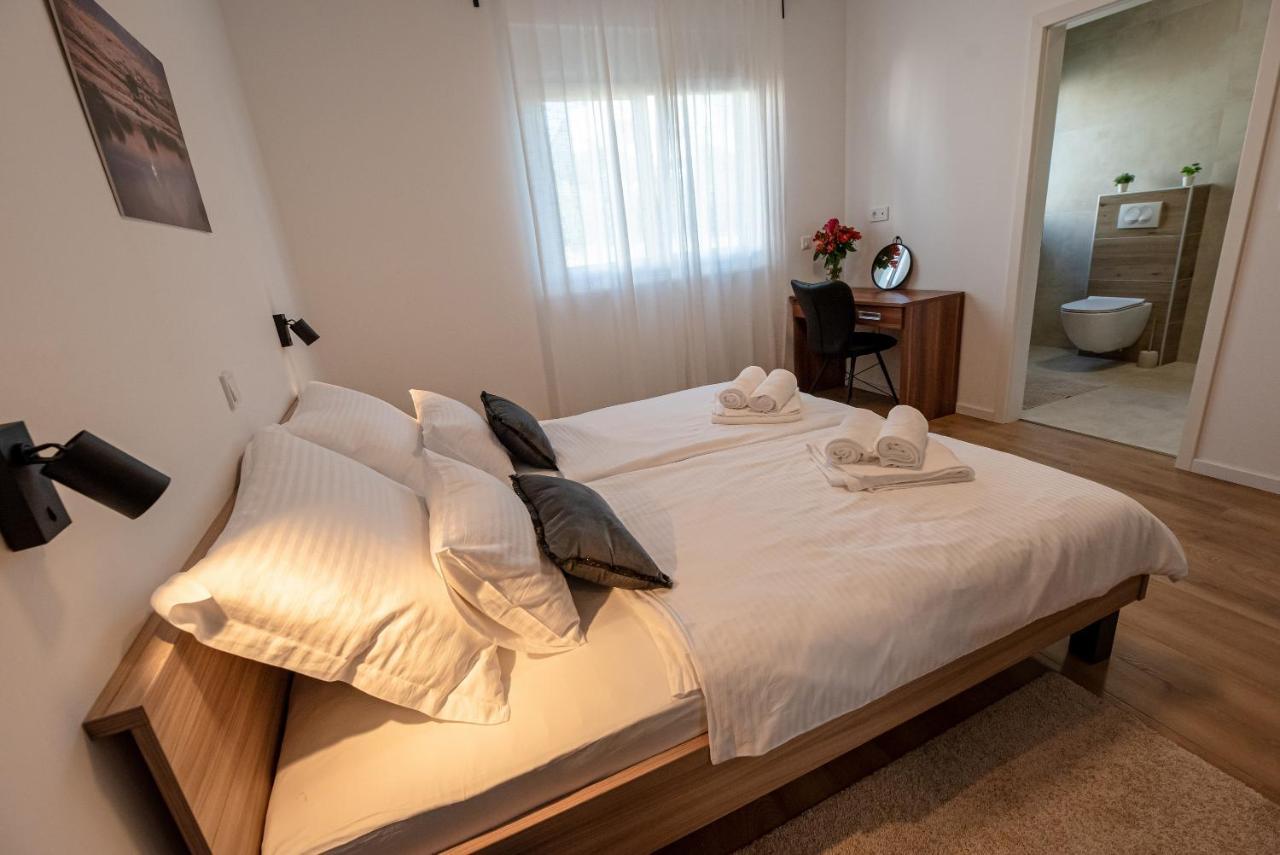 Villa Sportiva Zadar With Private Heated Pool ภายนอก รูปภาพ