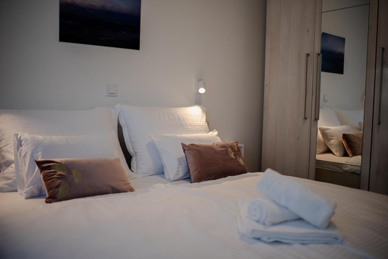 Villa Sportiva Zadar With Private Heated Pool ภายนอก รูปภาพ