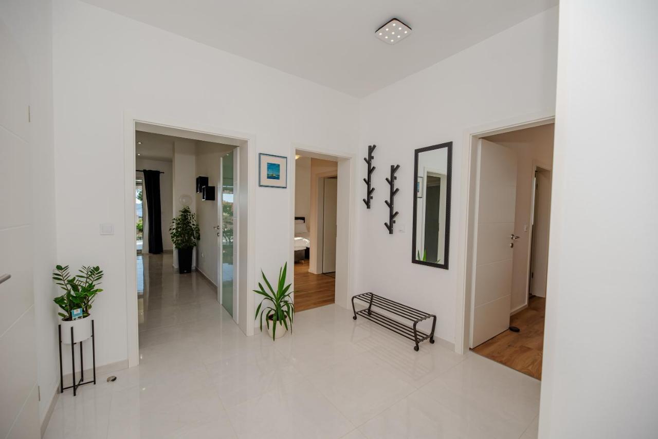 Villa Sportiva Zadar With Private Heated Pool ภายนอก รูปภาพ