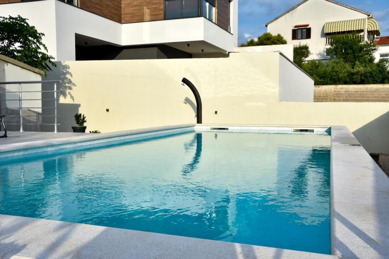 Villa Sportiva Zadar With Private Heated Pool ภายนอก รูปภาพ