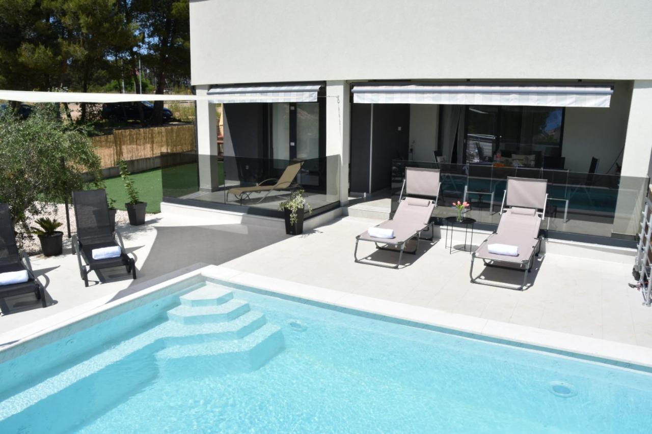 Villa Sportiva Zadar With Private Heated Pool ภายนอก รูปภาพ